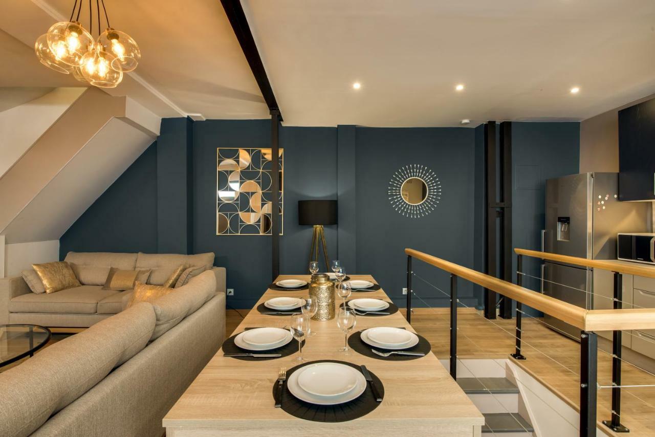 Beautiful Triplex In The Center Of Paris Apartment Exterior foto