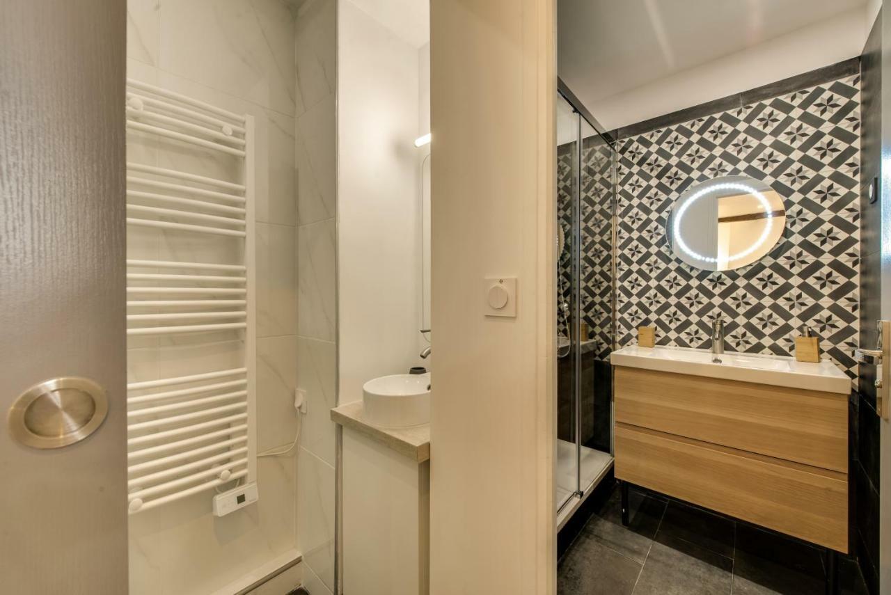Beautiful Triplex In The Center Of Paris Apartment Exterior foto